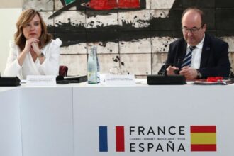 España y Francia acuerdan impulsar la creación de campus de Formación Profesional binacionales en sectores clave