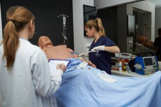 la Universidad Francisco de Vitoria